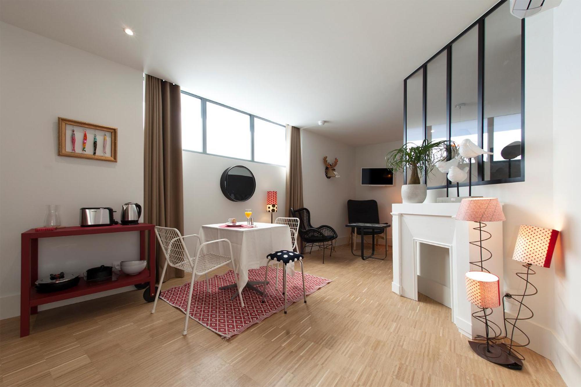 Appart Hotel Eugenie Louhans Zimmer foto