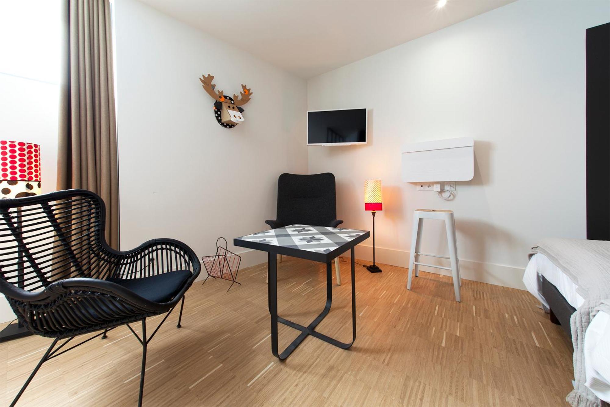 Appart Hotel Eugenie Louhans Zimmer foto